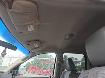 2008 Dodge Ram 1500 ST Crew Cab Medium Bed – miniatura 17