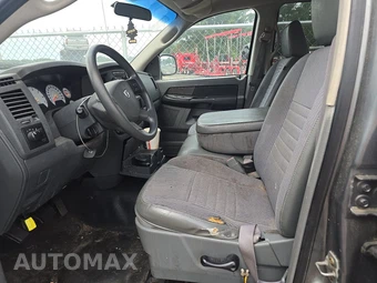 2008 Dodge Ram 1500 ST Crew Cab Medium Bed – miniatura 7