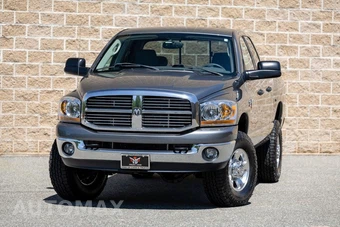 2008 Dodge Ram 2500 SLT Crew Cab Medium Bed - miniatura 4