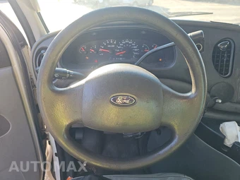 2008 Ford E-150 Base 138.0" WB - miniatura 10