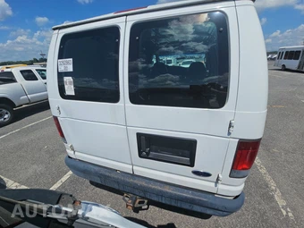 2008 Ford E-150 Base 138.0" WB - miniatura 5