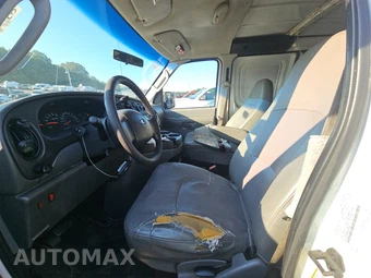2008 Ford E-150 Base 138.0" WB - miniatura 7
