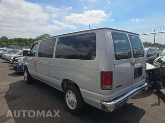 2008 Ford E-150 Wagon XLT 138.0" WB - miniatura 2