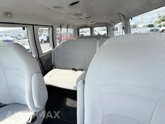 2008 Ford E-150 Wagon XLT 138.0" WB - miniatura 15