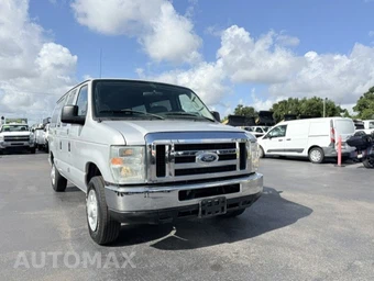 2008 Ford E-150 Wagon XLT 138.0" WB - miniatura 3
