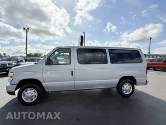 2008 Ford E-150 Wagon XLT 138.0" WB - miniatura 8