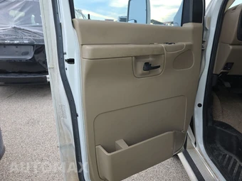 2008 Ford E-450 - miniatura 9