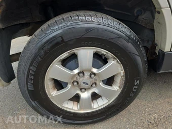 2008 Ford Escape Limited – miniatura 10