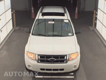 2008 Ford Escape XLT – miniatura 2