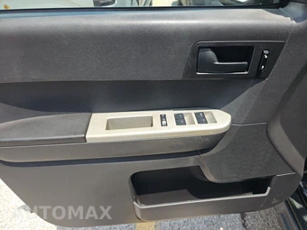 2008 Ford Escape XLT – miniatura 9