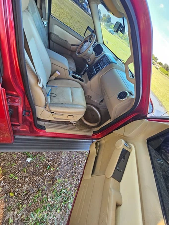 2008 Ford Explorer XLT – miniatura 5