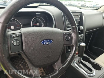 2008 Ford Explorer XLT - miniatura 11