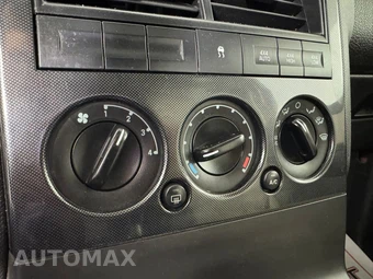 2008 Ford Explorer XLT - miniatura 18