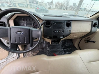 2008 Ford F-350 Regular Cab DRW - miniatura 24