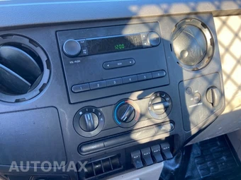 2008 Ford F-550 Regular Cab DRW - miniatura 17