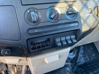 2008 Ford F-550 Regular Cab DRW - miniatura 18