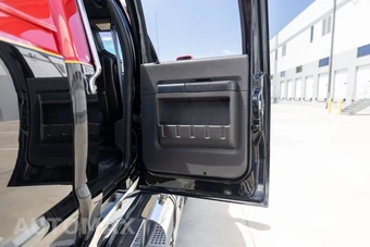 2008 Ford F650 SUPER DUTY Crew Cab - miniatura 26