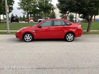 2008 Ford Focus SE Sedan - miniatura 8