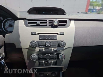 2008 Ford Focus SES Sedan – miniatura 10