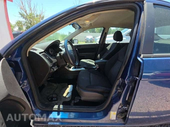 2008 Ford Focus SES Sedan – miniatura 6