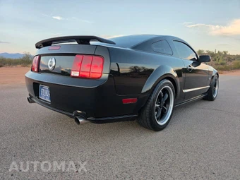 2008 Ford Mustang - miniatura 5