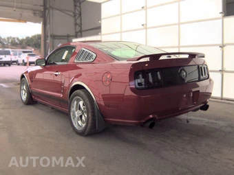2008 Ford Mustang GT Deluxe Coupe - miniatura 6