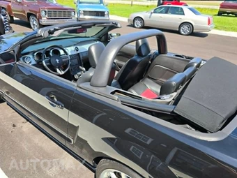2008 Ford Mustang GT Premium Convertible - miniatura 8