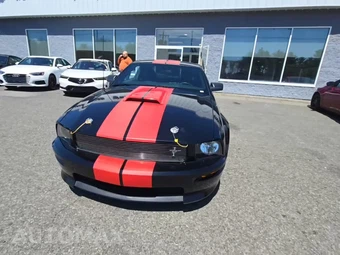 2008 Ford Mustang GT Premium Coupe – miniatura 2