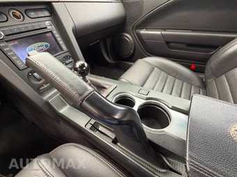 2008 Ford Mustang Shelby GT500 Coupe - miniatura 26