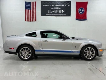 2008 Ford Mustang Shelby GT500 Coupe - miniatura 4
