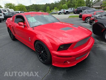 2008 Ford Mustang Shelby GT500 Coupe - miniatura 4