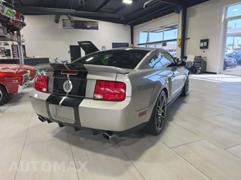 2008 Ford Mustang Shelby GT500 Coupe - miniatura 3