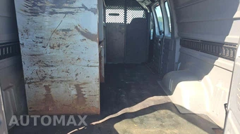 2008 Ford Super Duty E-350 Commercial Cargo Van 138.0" WB - miniatura 26