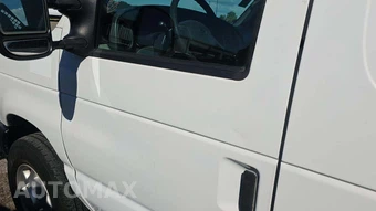 2008 Ford Super Duty E-350 Commercial Cargo Van 138.0" WB - miniatura 38
