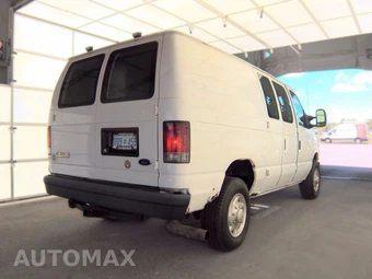 2008 Ford Super Duty E-350 Commercial Cargo Van 138.0" WB - miniatura 5