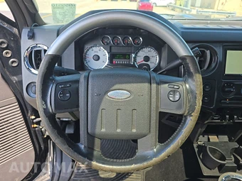 2008 Ford Super Duty F-250 FX4 Crew Cab Medium Bed - miniatura 10