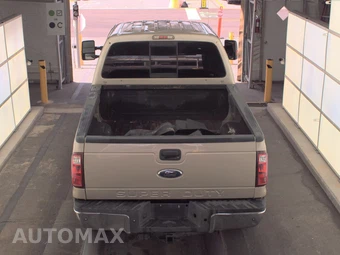 2008 Ford Super Duty F-250 Lariat Crew Cab Medium Bed - miniatura 5