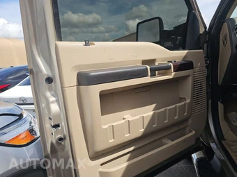 2008 Ford Super Duty F-250 Lariat Crew Cab Medium Bed - miniatura 9