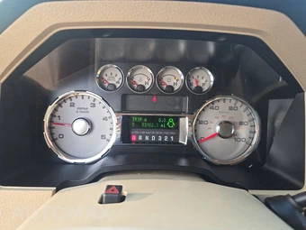 2008 Ford Super Duty F-250 Lariat Crew Cab Medium Bed - miniatura 12