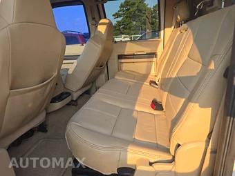 2008 Ford Super Duty F-250 Lariat Crew Cab Medium Bed - miniatura 13