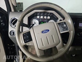 2008 Ford Super Duty F-250 Lariat Crew Cab Medium Bed - miniatura 10