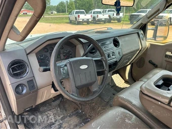 2008 Ford Super Duty F-250 XL Crew Cab Long Bed - miniatura 12