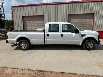 2008 Ford Super Duty F-250 XL Crew Cab Long Bed - miniatura 5
