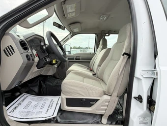 2008 Ford Super Duty F-250 XL Crew Cab Medium Bed - miniatura 13