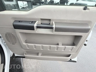 2008 Ford Super Duty F-250 XL Crew Cab Medium Bed - miniatura 19