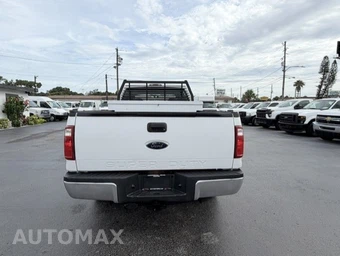 2008 Ford Super Duty F-250 XL Crew Cab Medium Bed - miniatura 6