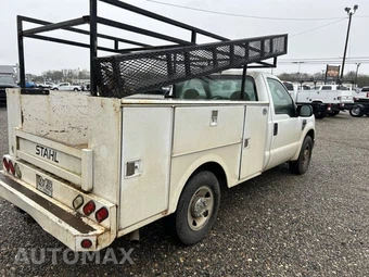 2008 Ford Super Duty F-250 XL Regular Cab Long Bed - miniatura 6