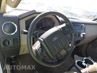 2008 Ford Super Duty F-250 XLT Crew Cab Medium Bed – miniatura 10