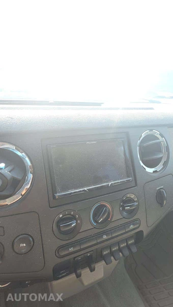 2008 Ford Super Duty F-250 XLT Crew Cab Medium Bed - miniatura 28