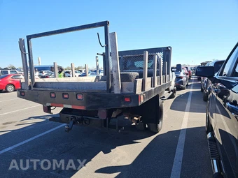 2008 Ford Super Duty F-350 Cab Chassis XL Crew Cab DRW - miniatura 4